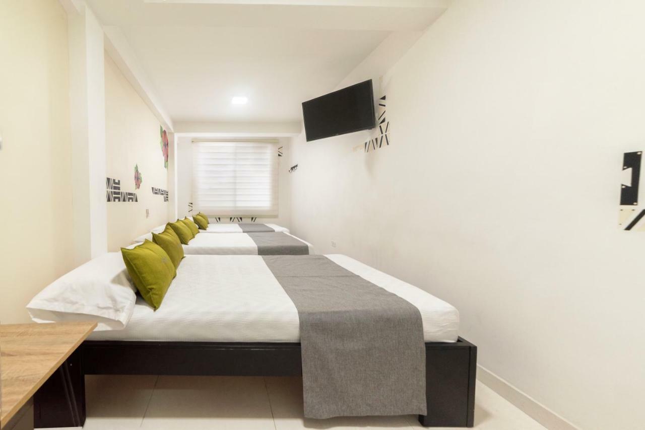 Hotel Green Park กาลี ภายนอก รูปภาพ