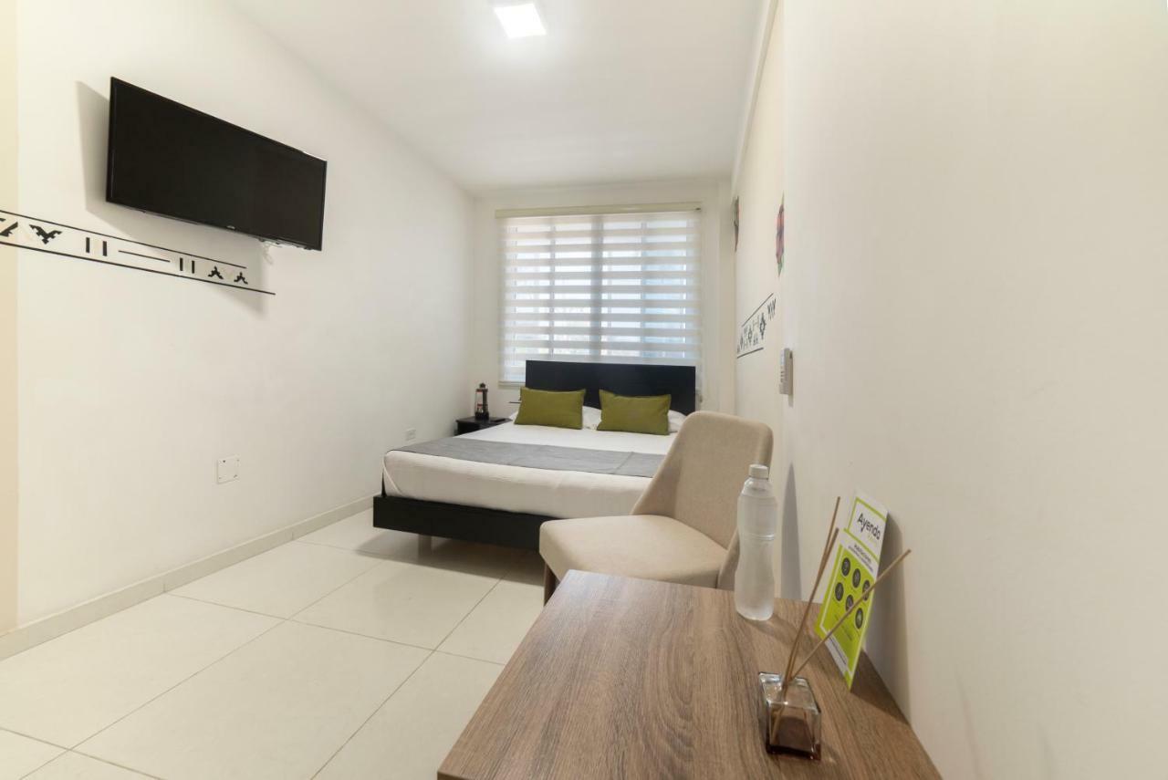 Hotel Green Park กาลี ภายนอก รูปภาพ